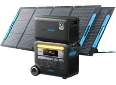 Anker SOLIX F2000 with Expansion Battery Kit and 2x 200 Watt Solar Panels
